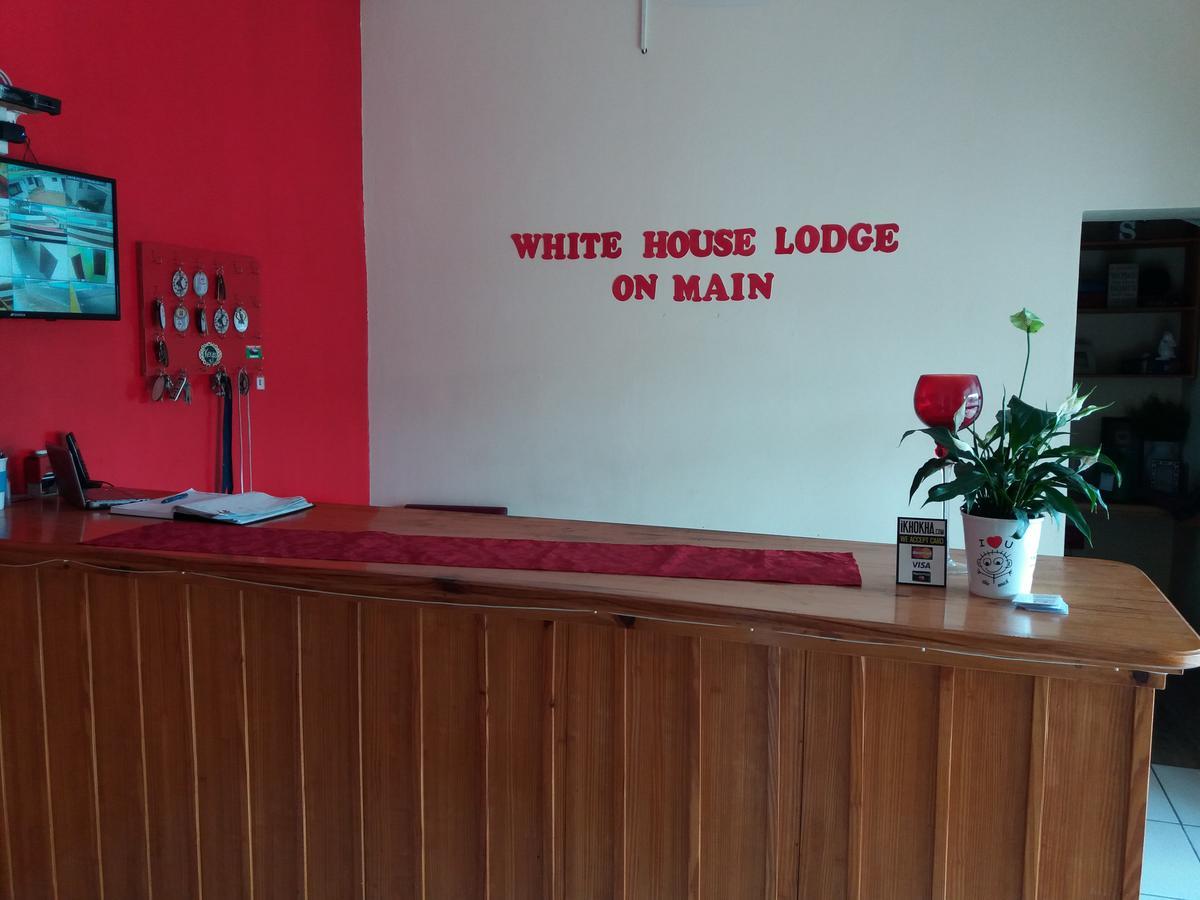 White House Lodge On Main Beaufort West Dış mekan fotoğraf